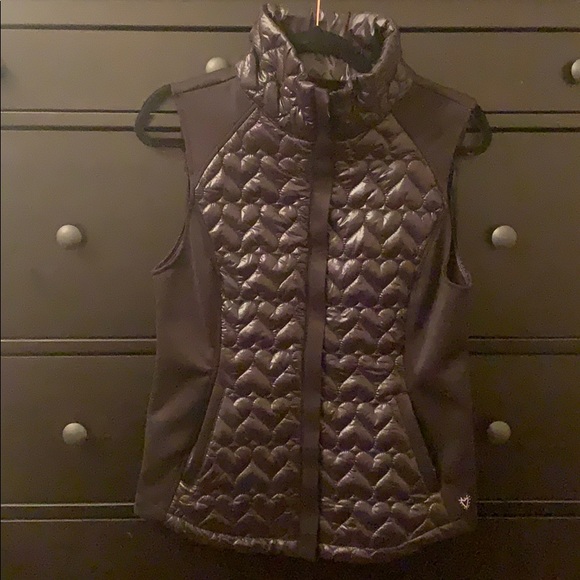 Betsey Johnson Performance Vest never worn! - Picture 1 of 4